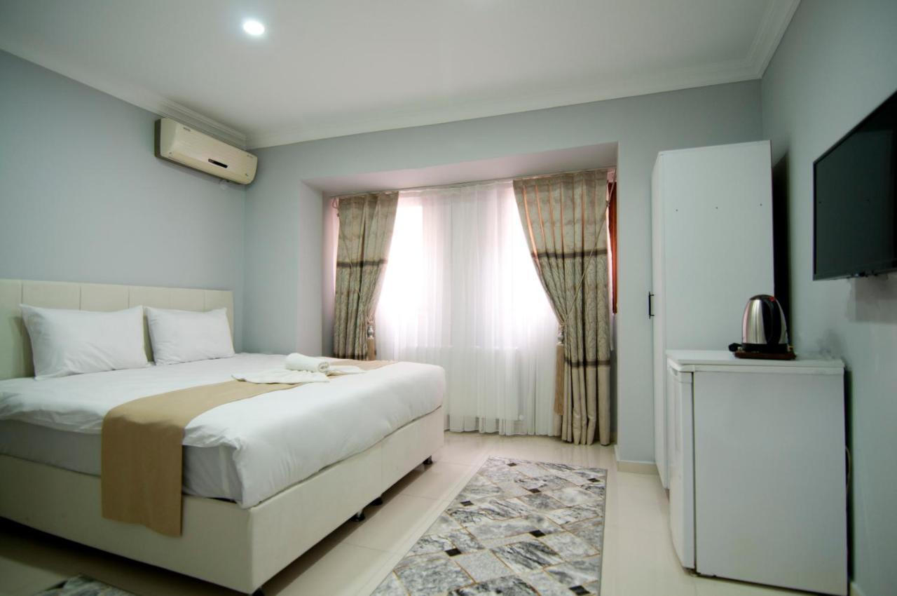 Istanbul Palace Hotel Luaran gambar