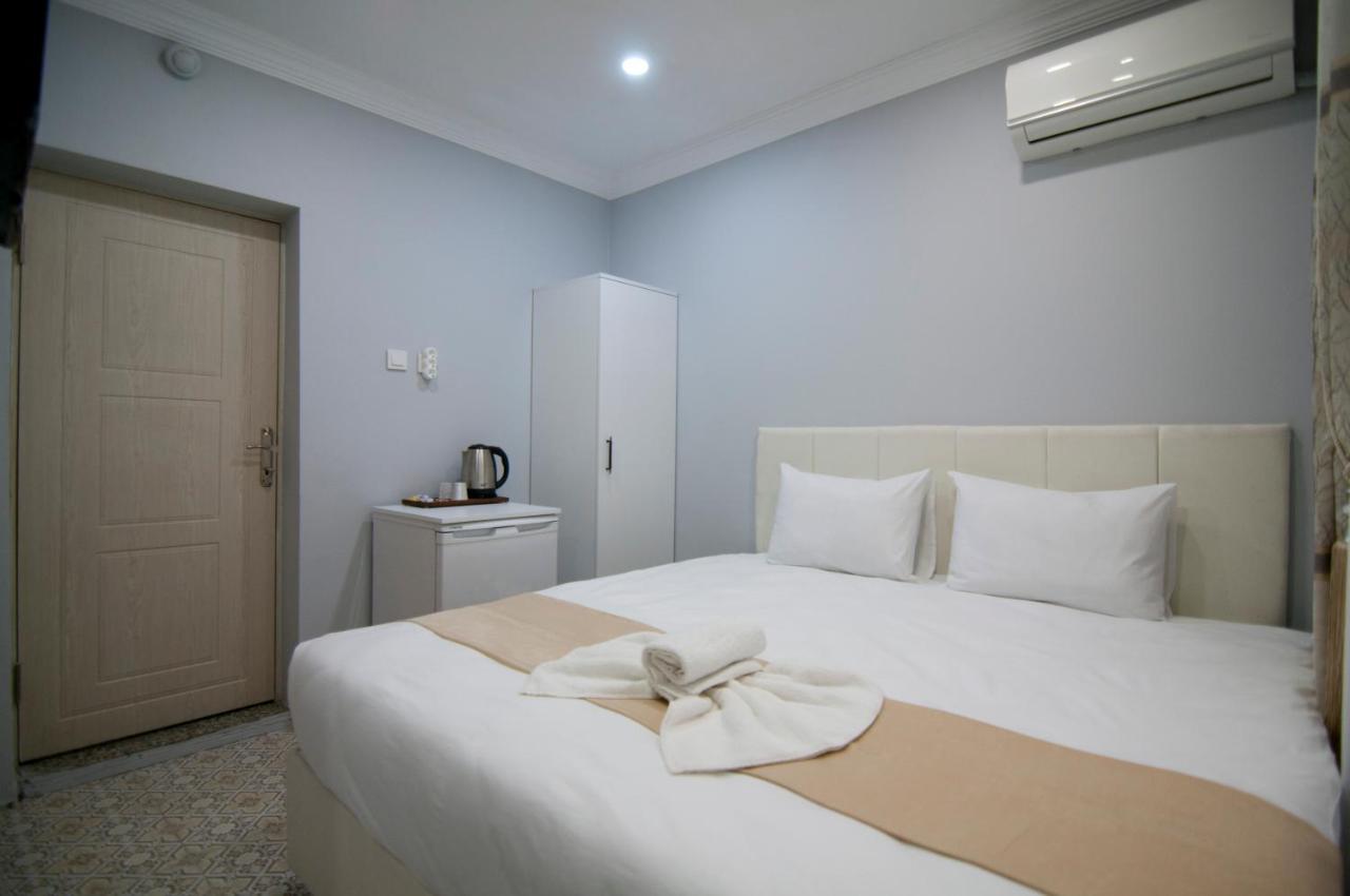 Istanbul Palace Hotel Luaran gambar