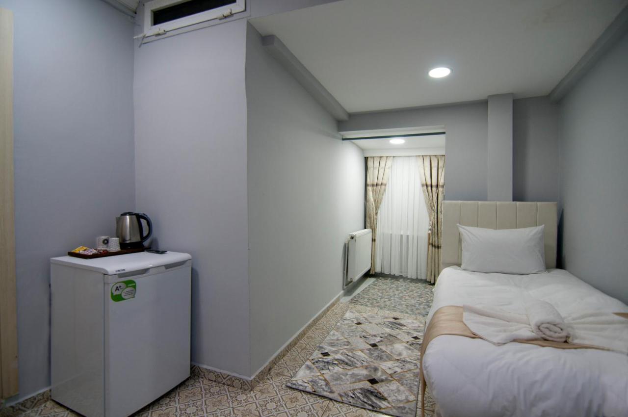 Istanbul Palace Hotel Luaran gambar