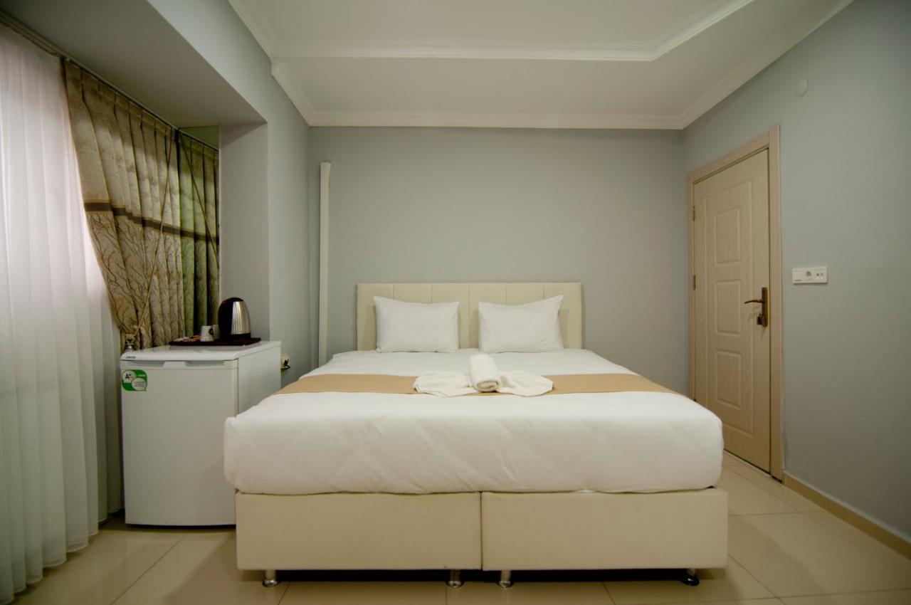 Istanbul Palace Hotel Luaran gambar