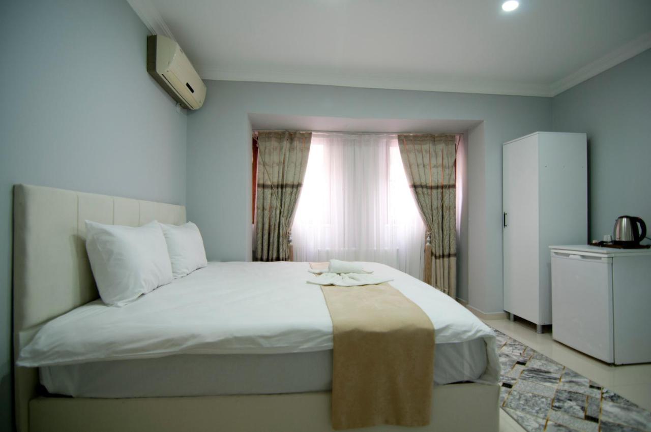 Istanbul Palace Hotel Luaran gambar