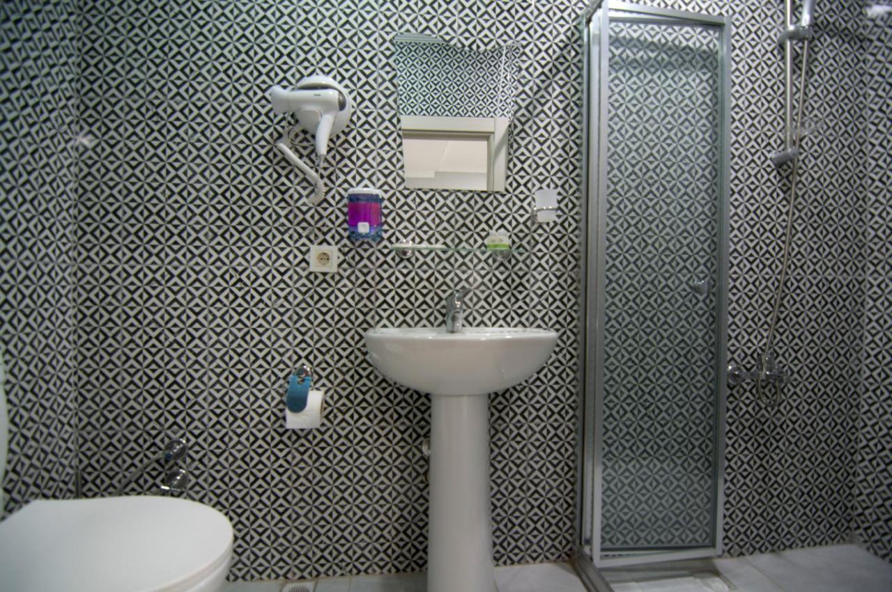 Istanbul Palace Hotel Luaran gambar