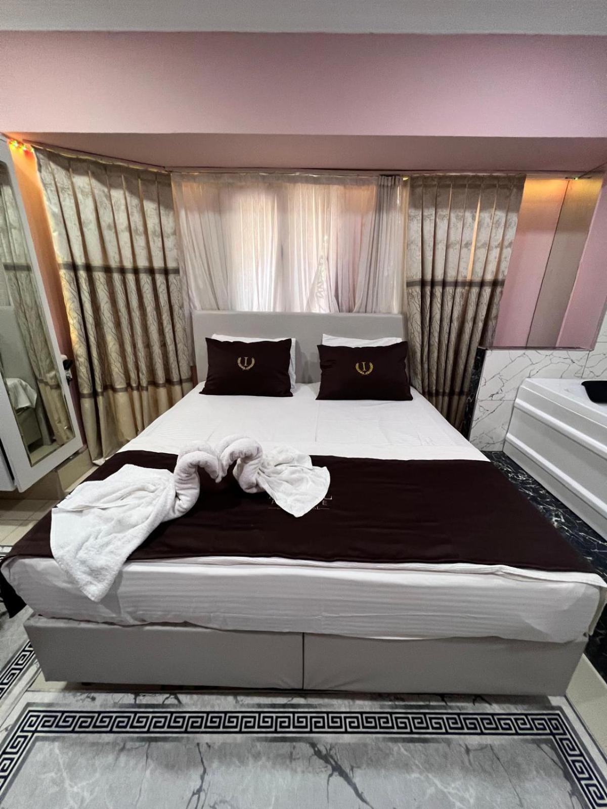 Istanbul Palace Hotel Luaran gambar